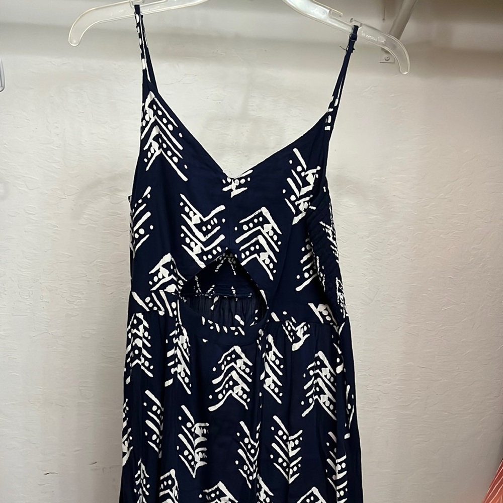 Aerie dark blue and white long dress. Size L. Excellent condition.